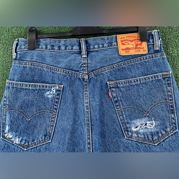 Levi's 550 Distressed Denim Jeans Men’s Size 34x31 - Picture 10 of 11